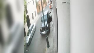 Jeep Driver Hits Woman, Stops to Watch Her Agony, Then Speeds Off in Hit-and-Run Esca