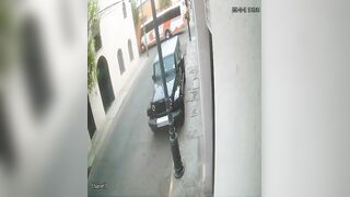 Jeep Driver Hits Woman, Stops to Watch Her Agony, Then Speeds Off in Hit-and-Run Esca