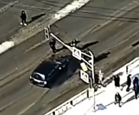 Driver failed to notice a crowd of pedestrians and struck a man
