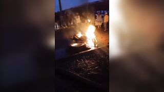 Thief Set Ablaze by Mob, Still Moving Until They Crush His Head with Boulder