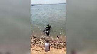 Two seriously injured after a jet ski collision in Venezuela