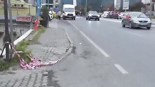 Istanbul Man Who Just Bought A Bread For Ramadan Killed By Truck