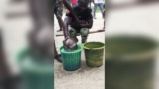 Villagers Found A Funny Way To Torture A Thief