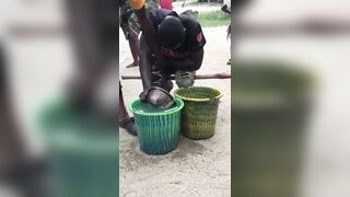 Villagers Found A Funny Way To Torture A Thief