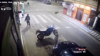 Sicarios on Motorcycle Shoot Young Man Dead from Long Range While Riding