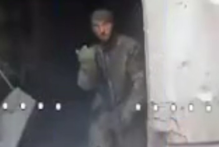 Crazy Ukrainian drone operator vs. Russian drone.