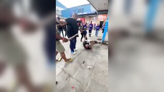 Man Tried To Steal From The Store, Meets Street Justice
