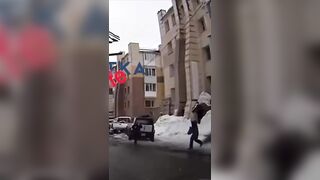 Block of ice crushed a woman to death