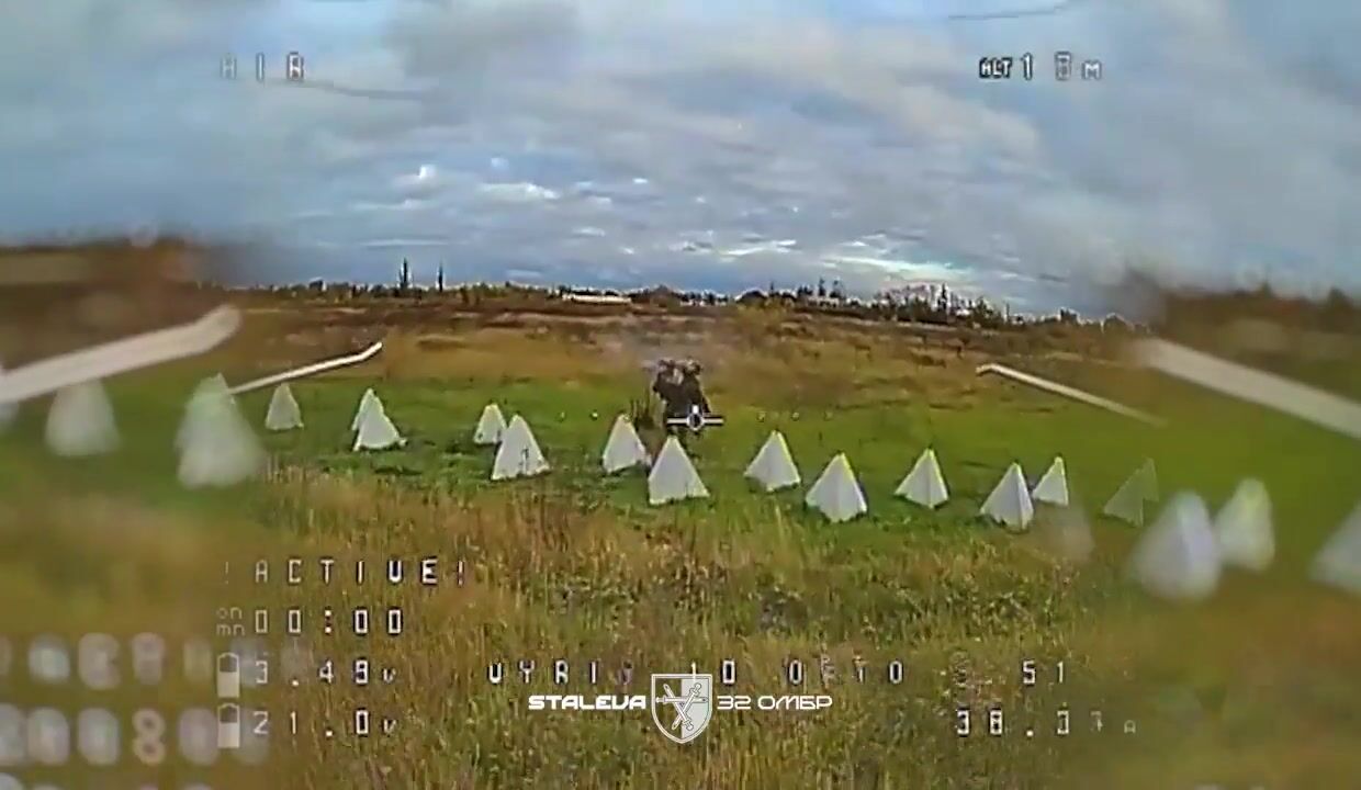 Drone strikes on Russian infantry by the Ukrainian 32nd Motorized Rifle Brigade