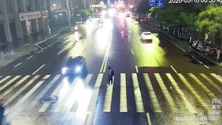 Man Gets Killed By Female Driver In China