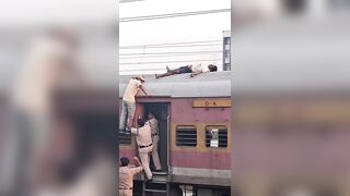 Man Burns Alive After Contacting Railway Power Lines