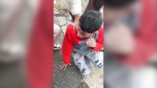 Thug Takes Multiple Kicks After Failed Robbery In Colombia