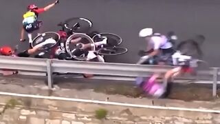 Italian cyclist falls several meters during women's race