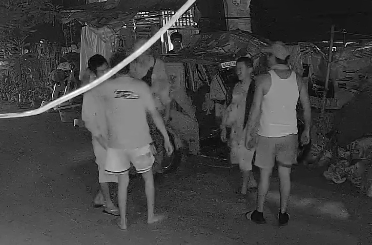 4 Dead, 2 Critically Injured in Bloody Knife Duel Between Two Families in Philippines