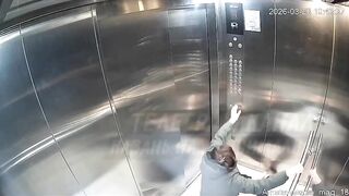Elevator seriously injures man in Kazan