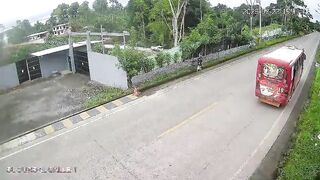 Man Critically Injured By Out Of Control Car In Ecuador