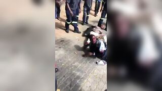 Carjackers Clubbed And Kicked By Angry Locals