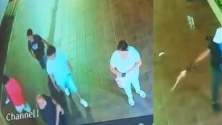 Gunman Opens Indiscriminate Fire in Guayaquil Downtown, Killing 1 & Wounding 3