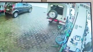 Horror at Gas Station: Female Worker Brutally Run Over by Jeep in Shocking Accident