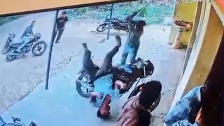 From Buddies to Brutality: Alcohol-Fueled Fight Ends in Steel Bar Murder