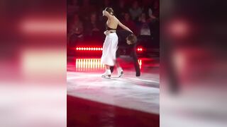 Russian figure skater's partner cuts leg