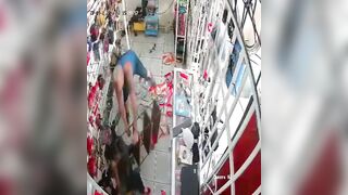 Violent Robbers Repeatedly Stab Two Employees in Brutal Auto Parts Store Attack
