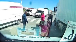 Gruesome Bat Attack: Driver’s Head Caved In After Simple Argument