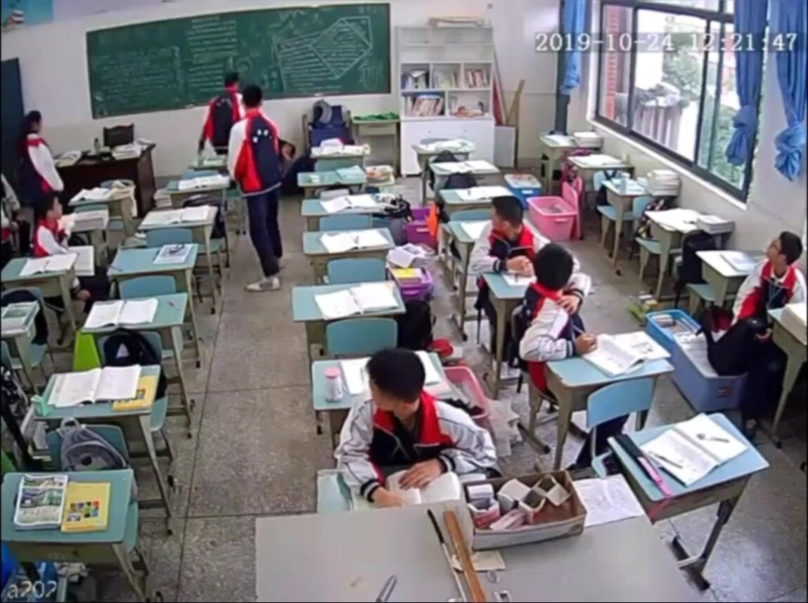 Classic: A Student In China Kills His Teacher
