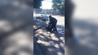 Man Kicked In The Head For Throwing Rocks At Random Cars