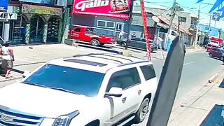 Electrocuted Worker Falls Dead  On The Roadside In Guatemala