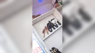 Entire Community Unleashes Brutal Mob Justice on Phone Store Thief