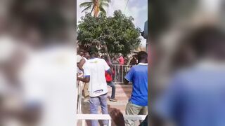Entire Community Unleashes Brutal Mob Justice on Phone Store Thief