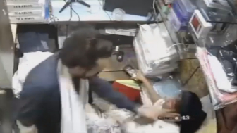 Brahmin Hindu Girl Brutally Assaulted By Muslim Man At Her Work In A Showroom