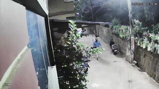 Woman Attacked With An Acid In India