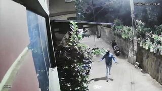 Woman Attacked With An Acid In India