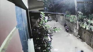 Woman Attacked With An Acid In India