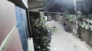 Woman Attacked With An Acid In India
