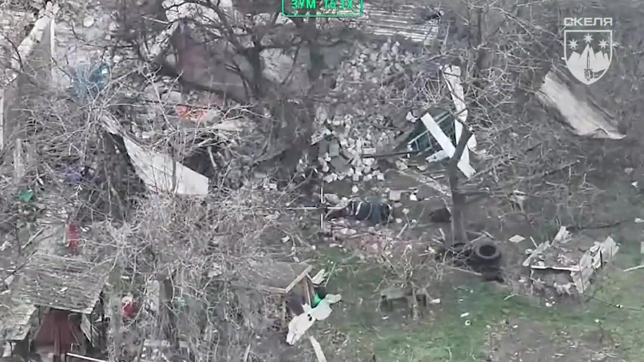 A russian invader attempted to blow himself up with a grenade
