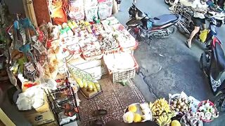 Masked Pervert Falls In Love With A Woman Buying Fruits