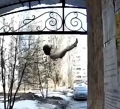 Naked girl jumps out of window and dies