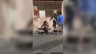 Phone Thief Flees Across Roofs — Caught, Hurled Down and Brutally Beaten