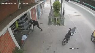 Man Executed in Cold Blood by Hitman While Buying Meat in Butcher Shop (Full Video)