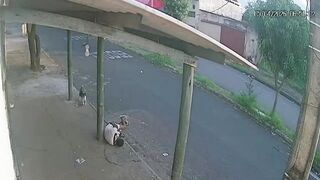 He Found His Rival Sleeping on the Sidewalk and Smashed His Head with a Steel Pipe