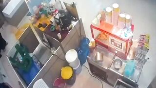 Woman Attacked With Boiling Oil During Argument With Co0-Worker in Thailand