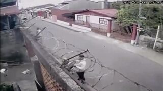 Sicarios on Motorcycle Assassinate Man with Extensive Criminal Past