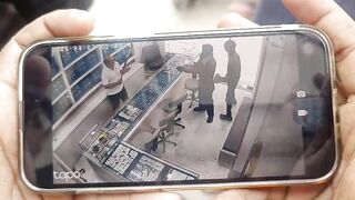 Jeweler Shot During Robbery in India