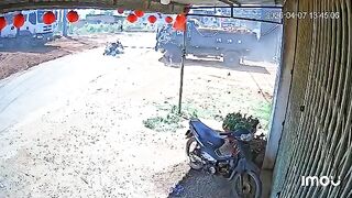 Groom Gets Into An Accident On His Wedding Day