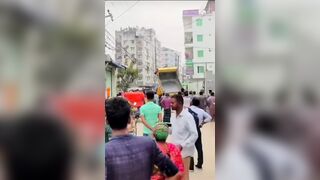 Worker Contacted A Live Wire, Died Instantly
