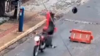 Motorcyclist Dies After Crashing into Steel Cable Stretched Across Street
