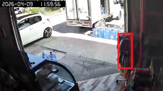 PDI Detective Shoots and Kills Criminal Who Tried to Steal His Vehicle in Chile